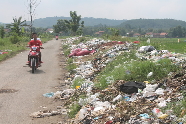  Kalau Sampah Liar Tanggung Jawab Siapa?