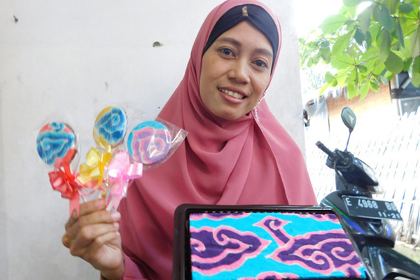 Kreativitas Fitria Santi; Membatik di Atas Cake