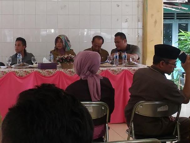 Tim BLHD Datang Setelah Pertemuan Kerang Hijau Selesai