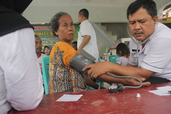 Korban Banjir Cibingbin Kuningan Mulai Mengeluh Sakit Gatal-Gatal