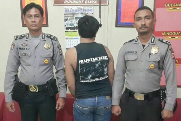 Saat Patroli, Polsek Pabuaran Amankan Penjual Pil Koplo