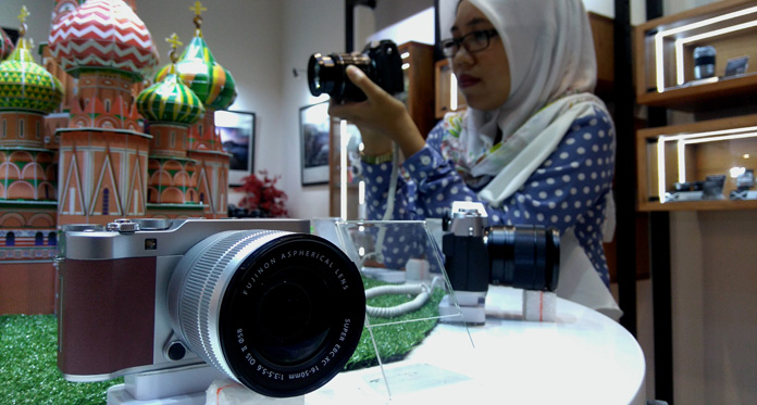 Kamera Mirrorless Kini Jadi Pilihan Penghobi Fotografi