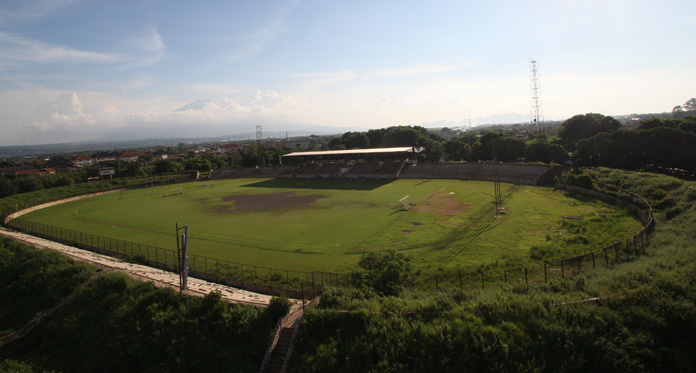 Tak Ada Modal, Sepak Bola Cirebon Makin Terpuruk