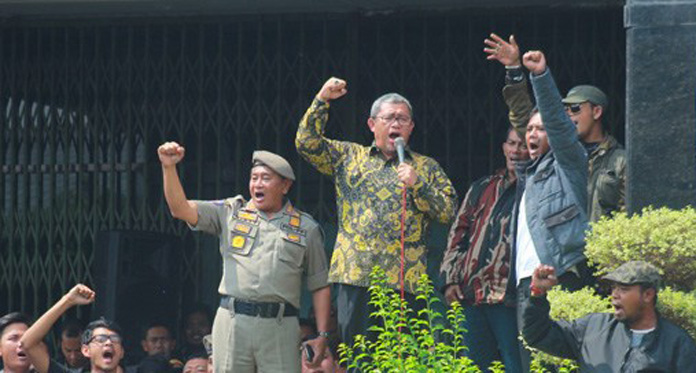 Aher Siap Turun Gunung Jadi Juru Kampanye Anies-Sandi