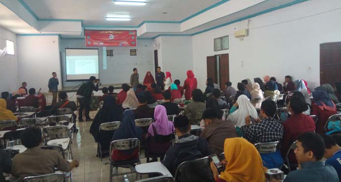 Seminar Teknologi, Mahasiswa Dapat Bocoran Peroleh Uang dari Internet