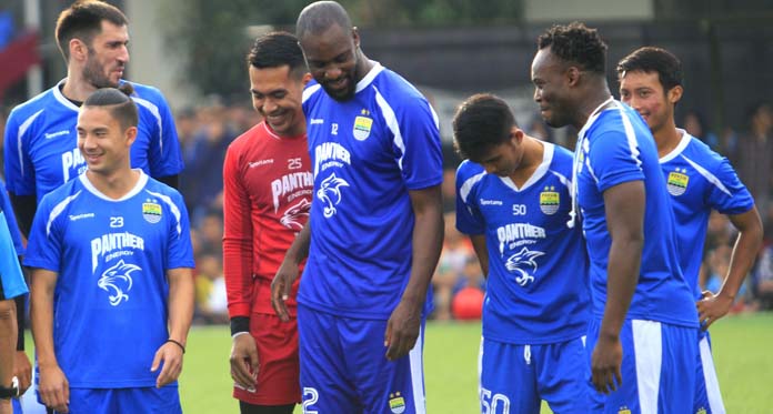 Persib Habiskan Rp20 Miliar untuk Datangkan Essien dan Cole