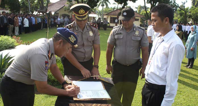 Teken Pakta Integritas, Jamin Penerimaan Anggota Polri Murni