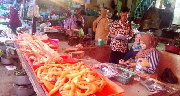 Sebulan Jelang Ramadan, Harga Daging Stabil, Sayuran Mulai Naik