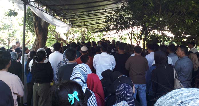 Ribuan Pelayat Hadiri Pemakaman Boediman Kusika, Ketua MUI: Almarhum Sosok yang Baik