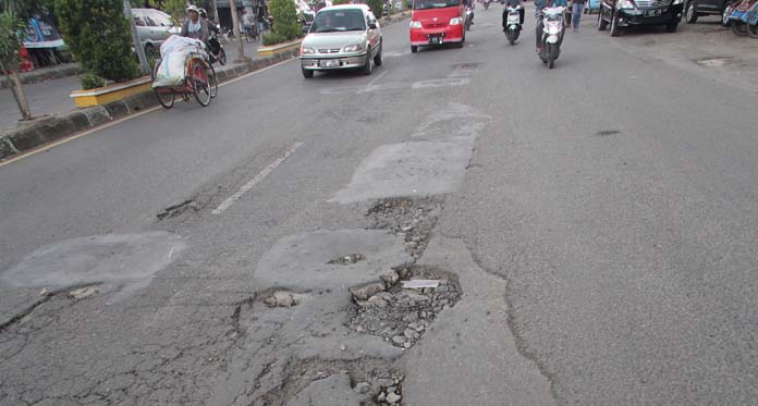 3 Personel PPHP Mundur, Penilaian Proyek DAK Mandek