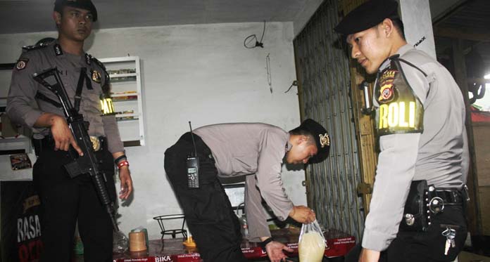 Gerebek Warung Jamu Hanya Dapat 3 Liter Tuak, Diduga Operasi Bocor