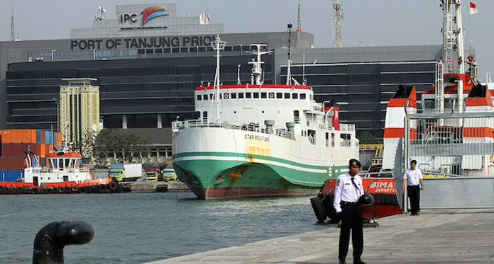 Antisipasi Teroris, Polisi Awasi Pelabuhan Tanjung Priok