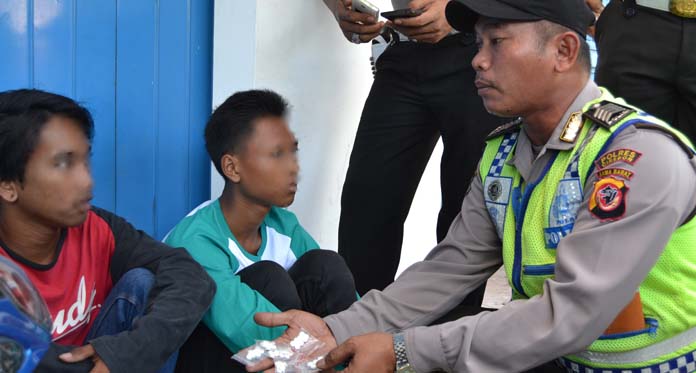 2 Remaja Putus Sekolah Ngepil Terjaring Operasi Polisi