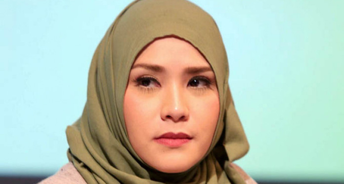 Zaskia Mecca Kecam Insiden Bom Kampung Melayu