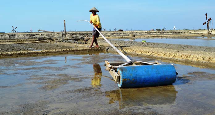 75 Ribu Ton Garam Impor Tiba 10 Agustus dari Australia