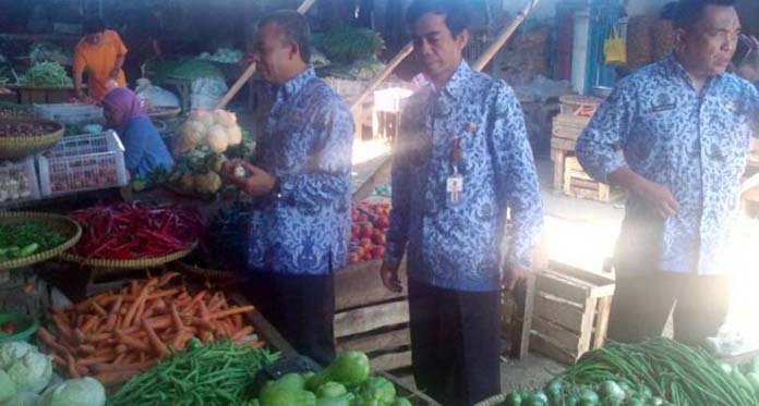 Kadisperindag Sidak Pasar Tradisional, Jamin Harga Sembako Stabil