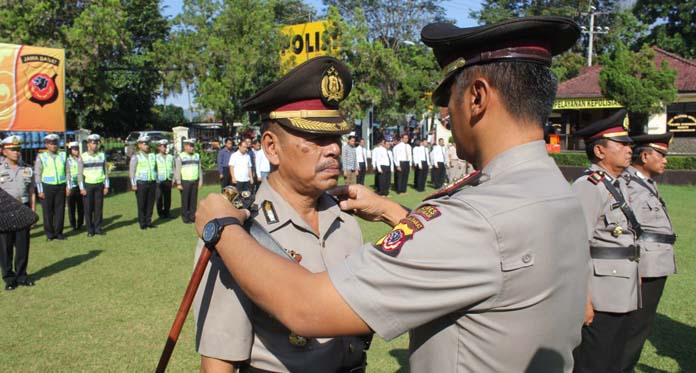 Penyegaran, Dua Kapolsek di Kuningan Alih Tugas