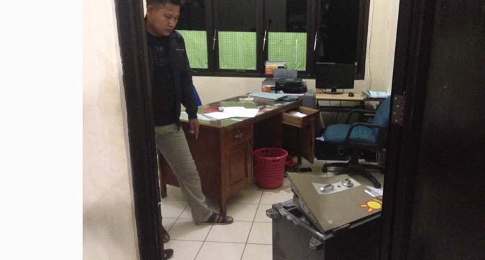 Dini Hari Tadi, Kantor DPUPR Kota Cirebon Diacak-acak Kawanan Rampok, Satpam Disekap