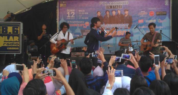 D’Masiv Konser di Cirebon, Keluarkan Single Religi Terbaru