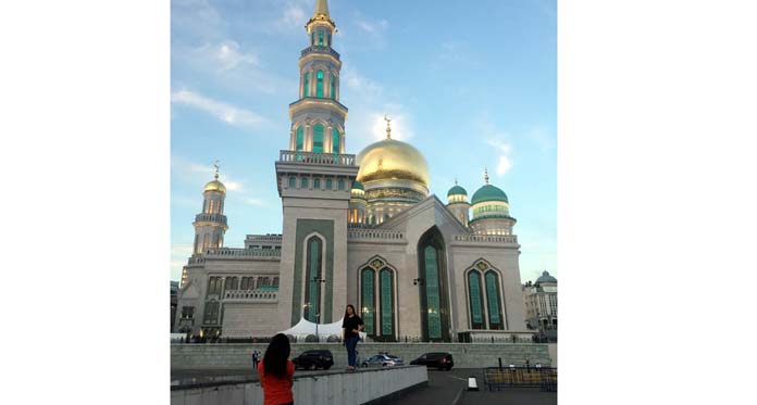 Merasakan Kemegahan Masjid Katedral Moskow, Terbesar di Eropa