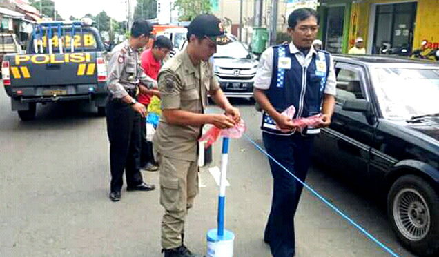 Petugas Gabungan di Majalengka Tertibkan U-Turn