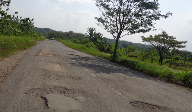 Hati-hati! Jalan Lingkar Utara Masih Berlubang