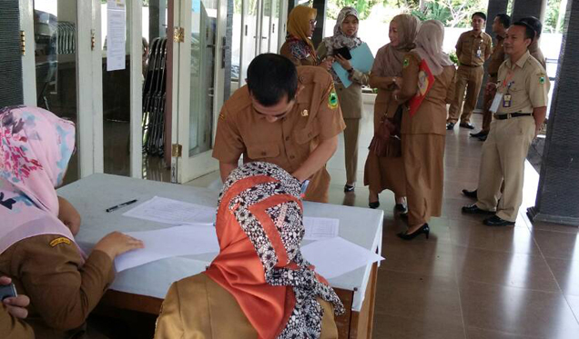 Puluhan PNS Ikuti Psikotes Seleksi Pegawai Berprestasi Tingkat Kabupaten