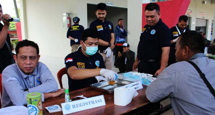 Alhamdulillah, 51 Sopir Bus Angkutan Lebaran Negatif Narkoba