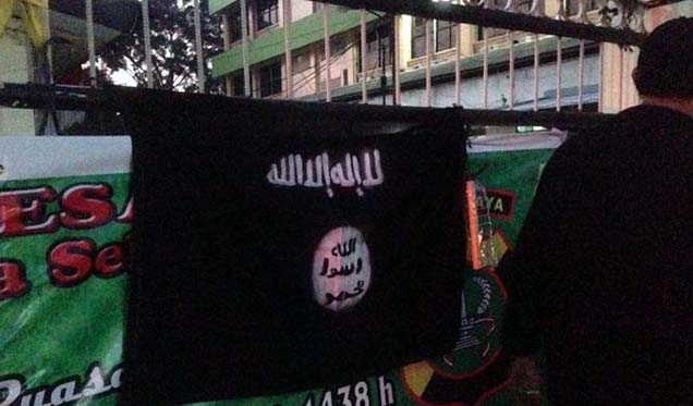 Polisi Cari Pelaku Pemasangan Bendera ISIS di Mapolsek Kebayoran Lama