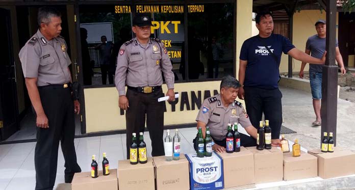 Polisi Gagalkan Pengiriman Miras, 5.015 Botol Berbagai Merek Disita