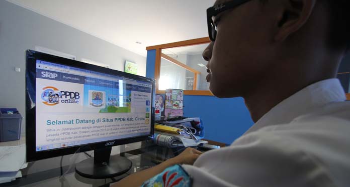 Website Sering Ngadat, Pendaftaran PPDB Jadi Setengah Online