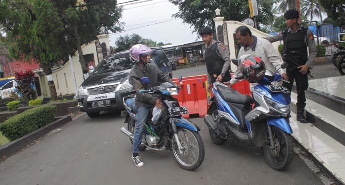 Antisipasi Teroris, Polres Kuningan Perketat Pengamanan Mako