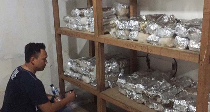 Tim Gabungan Sita Ratusan Kilogram Sabu saat Penggerebekan di Pluit