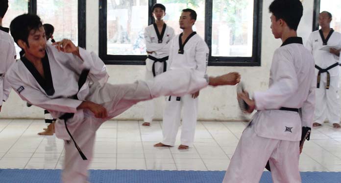 4 Taekwondoin Kota Cirebon Dapat Wild Card ke Porda Jabar 2018