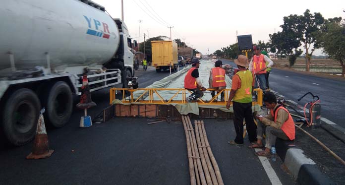 Jalur Pantura Indramayu Dibeton 3,2 Kilometer