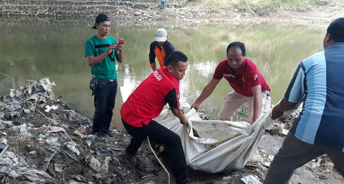 Malam Dikira Boneka, Pagi Ternyata Mayat Wanita