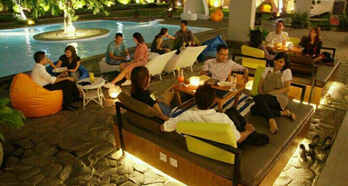 Nikmati Diskon 20 Persen Aneka Makanan dan Minuman di Aston Cirebon