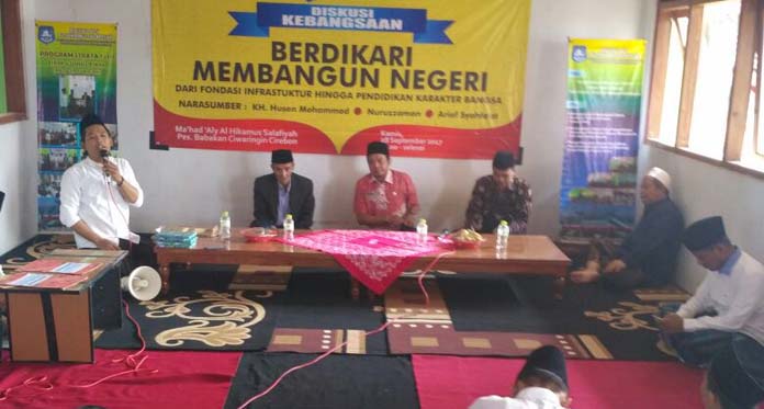 Diskusi Kebangsaan, Santri Babakan Ciwaringin Bedah Buku Berdikari Membangun Negeri