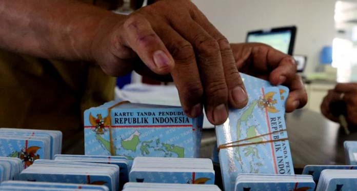 Pelayanan Pencetakan E-KTP di Disdukcapil Kabupaten Cirebon Mengecewakan