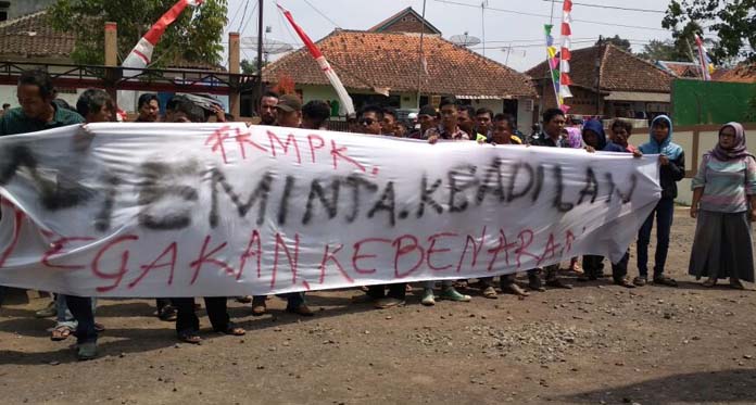 Diduga Ada Kecurangan, Warga Desa Kawungsari Minta Pilkades Diulang