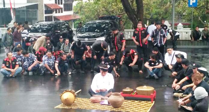 Ormas Kuningan Kritisi Kebijakan Bupati tentang Perda Perlindungan Lahan