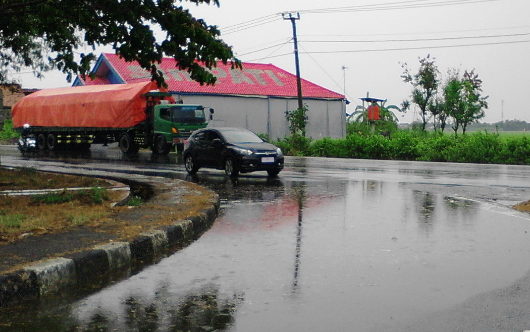 Hujan Sebentar, Jalur Pantura Langsung Tergenang