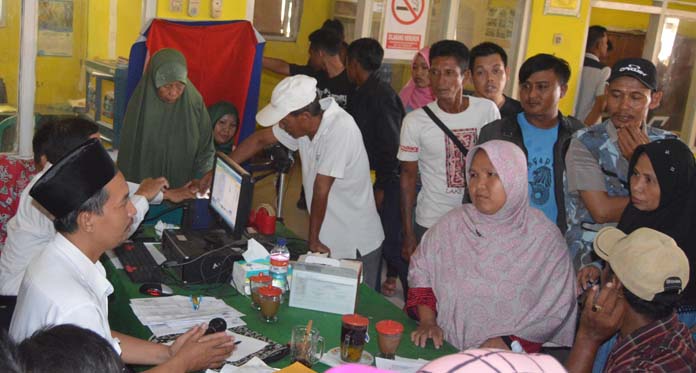 Disdukcapil Indramayu Turun ke Desa-Desa Rekam E-KTP