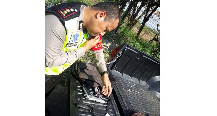 Polisi Tangkap Terduga Teroris sesaat Sebelum Jokowi Mendarat di Bandara Penggung Cirebon