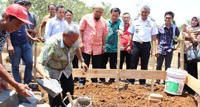 Dukung Dishub Bangun Rumah, Bupati Acep Minta Cicilan Tak Memberatkan