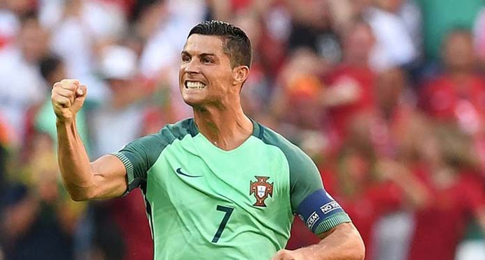 Cetak Rekor Baru, Cristiano Ronaldo Dapat Ucapan Selamat dari Pele