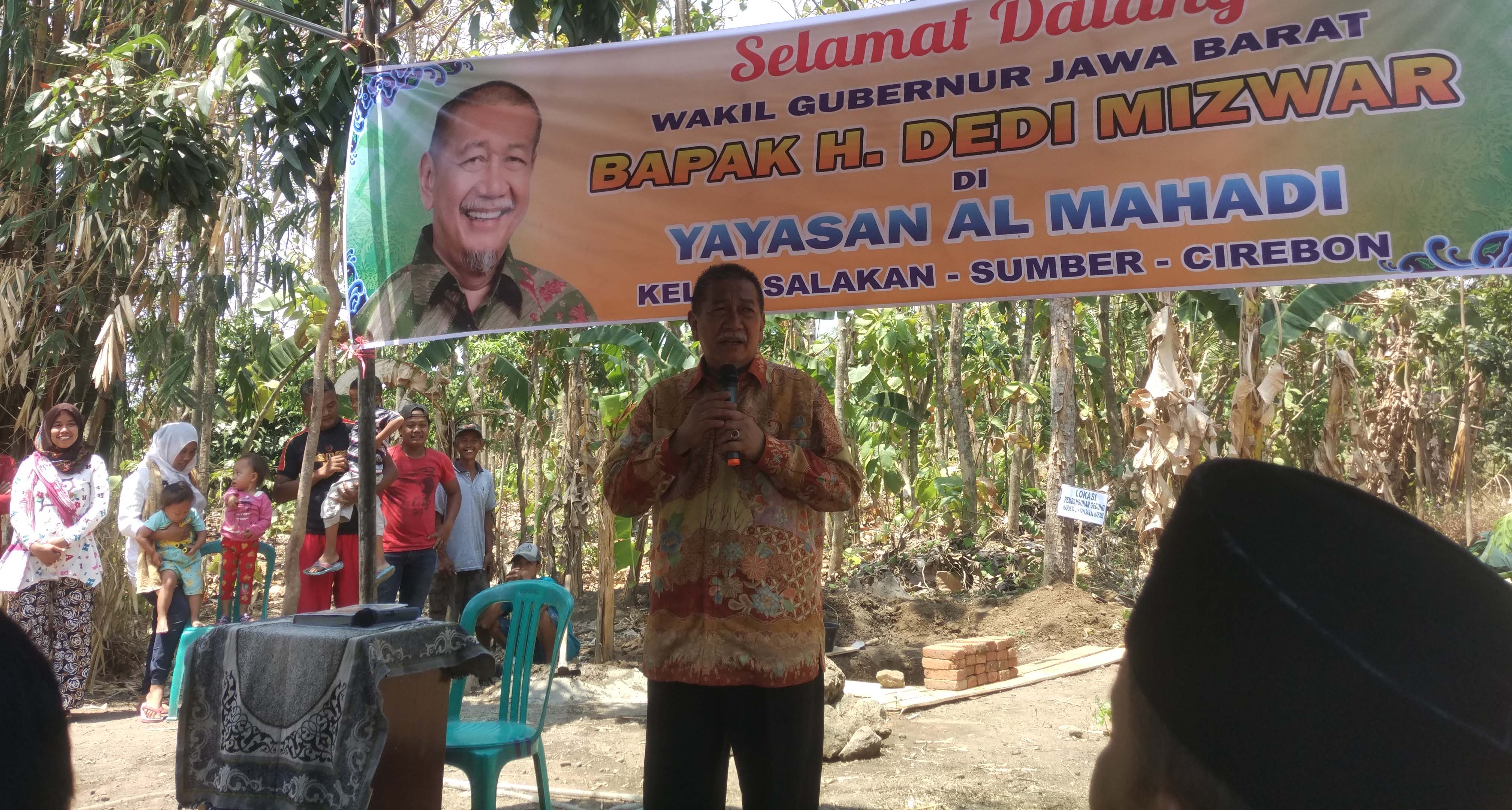 Bangun Gedung Al Mahadi, Wagub Demiz Utamakan Pendidikan Agama