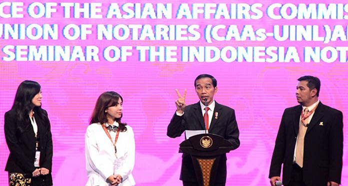 Presiden Jokowi Bertekad Terus Sederhanakan Proses Perizinan