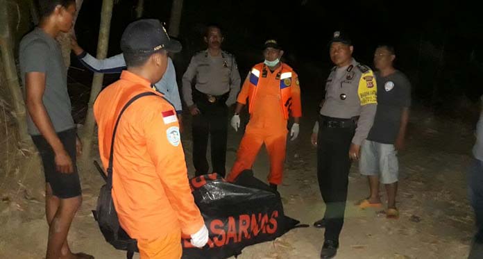 Geger, Mayat Perempuan Pakai Kaos Kang Yance Terapung di Sungai