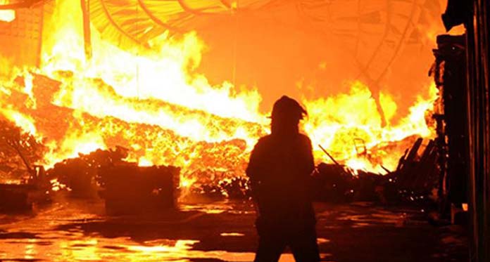 Pabrik Genting Terbakar, Polisi Taksir Kerugian Capai Rp 30 Juta